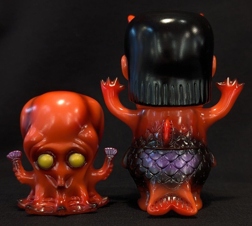 SURRENDER TOYS izumonster 人魚 朱色成型 【公式通販】