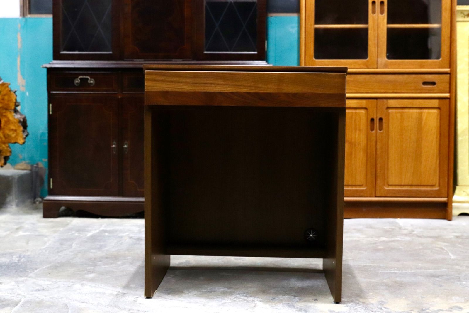 アスター デスク