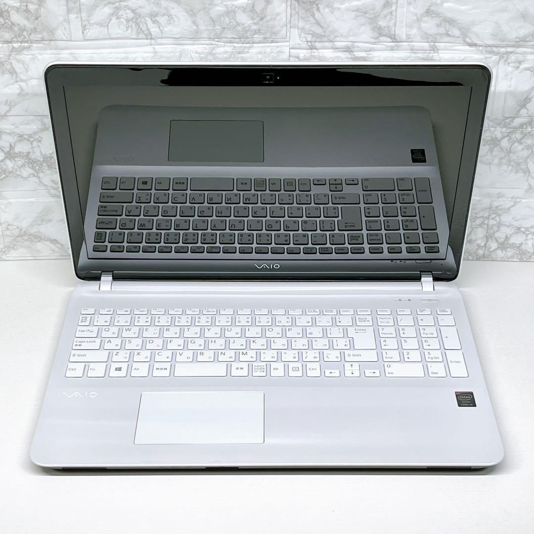 人気VAIO Windows11 薄型ノートパソコン 16GB SSD 132A