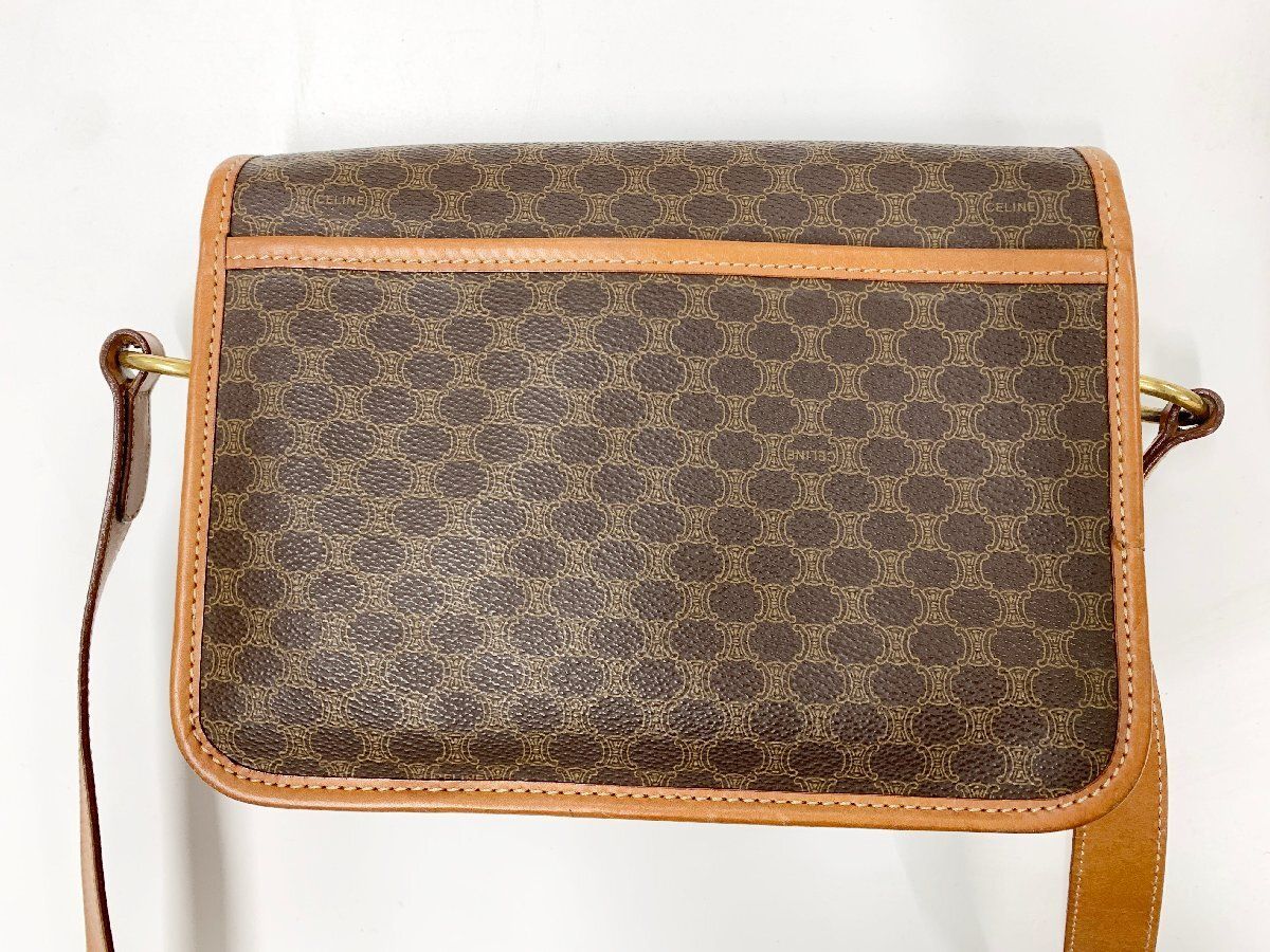 セリーヌ ショルダーバッグ TRIOMPHE トリオンフ金具 マカダム柄 CELINE セリーヌ ショルダーバッグ マカダム柄 肩掛け