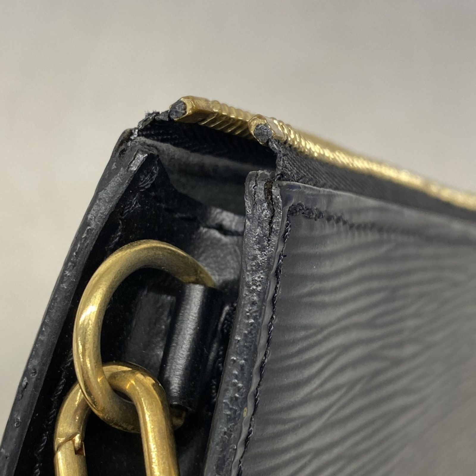 Vuitton