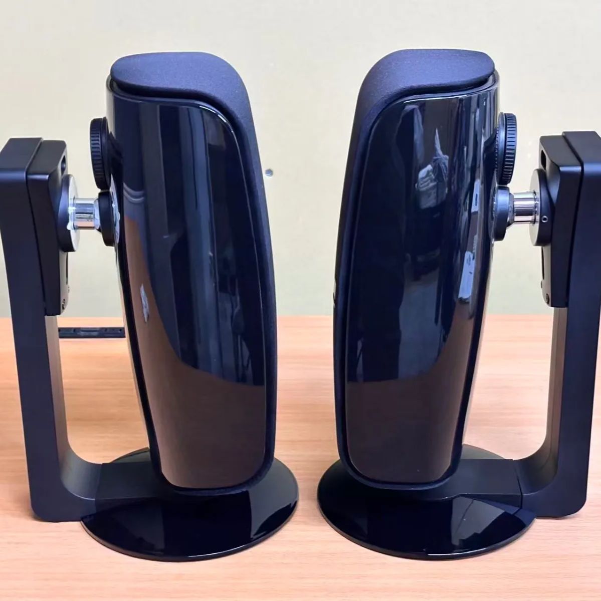 ブックシェルフ型スピーカー