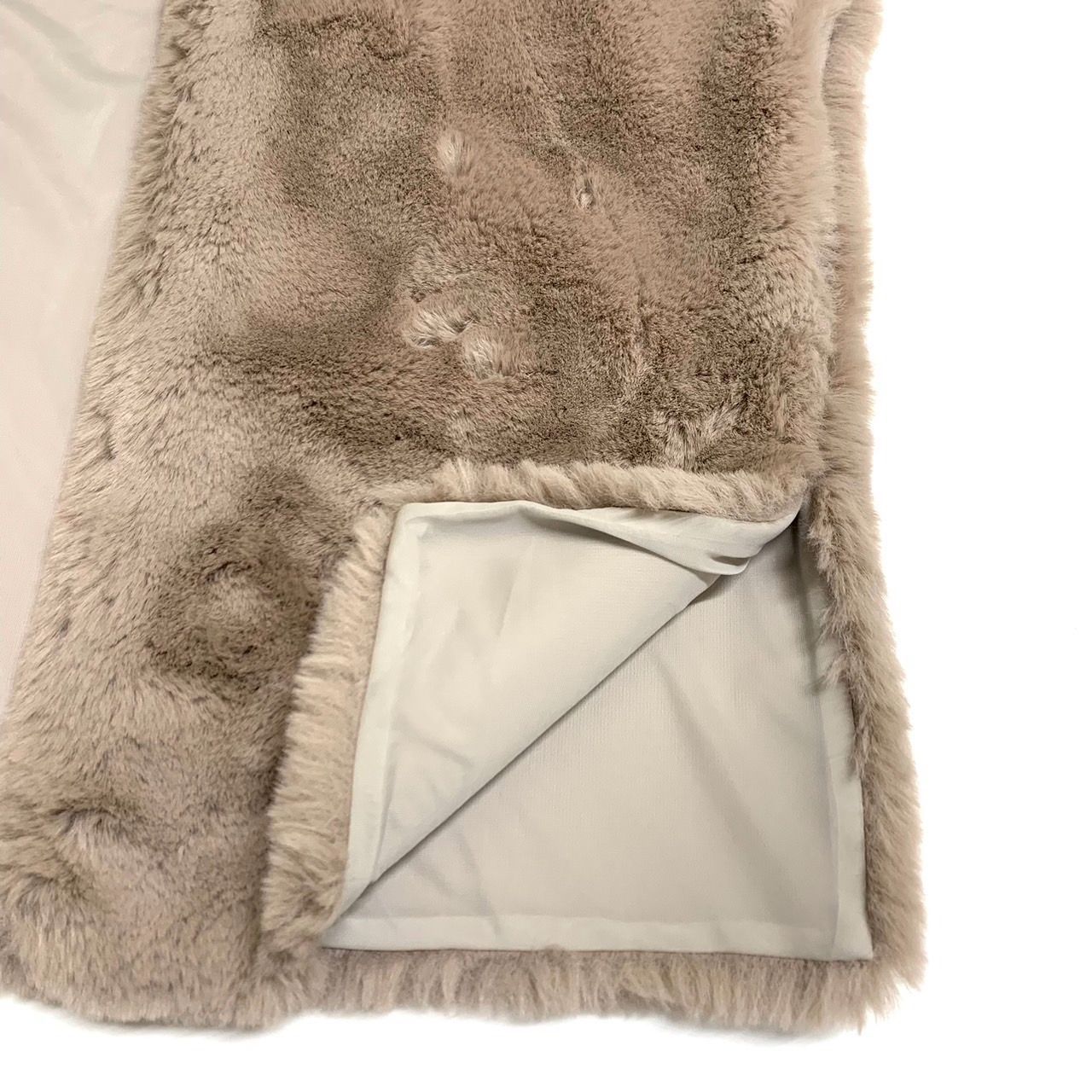 ボアベスト ヤマダヤ ラディエイト RADIATE】ラディエイト/エコファーボアベスト/9号/未使用品