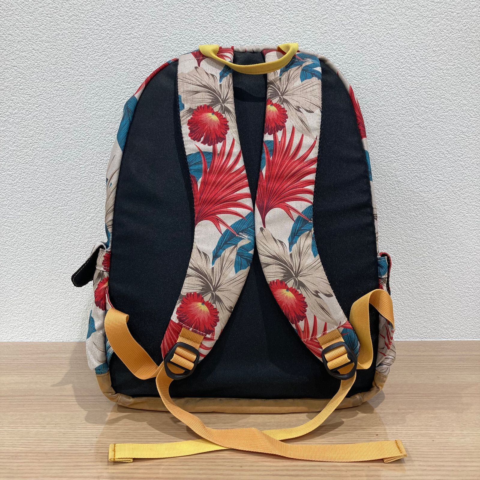 Columbia コロンビア 花柄 フラワー 総柄 リュック バックパック 