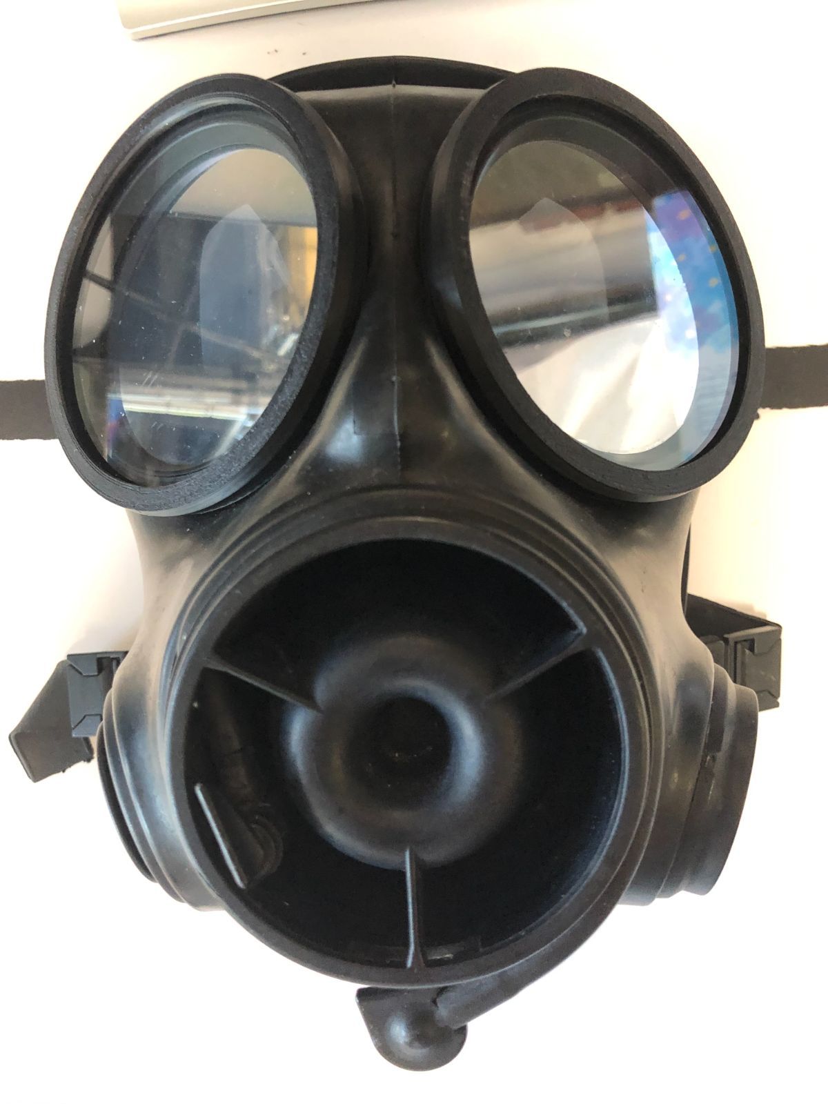 イギリス軍S10ガスマスク用レンズ 透明 クリア GasMask 外付けリング付 