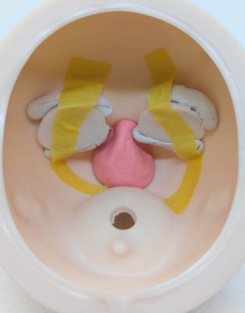 DDH-27 セミホワイト肌