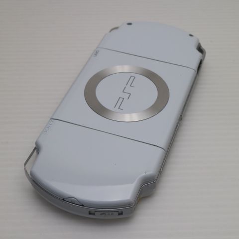 超 PSP-2000 セラミック ホワイト game SONY PlayStation Portable 本体 土日祝発送OK 02000