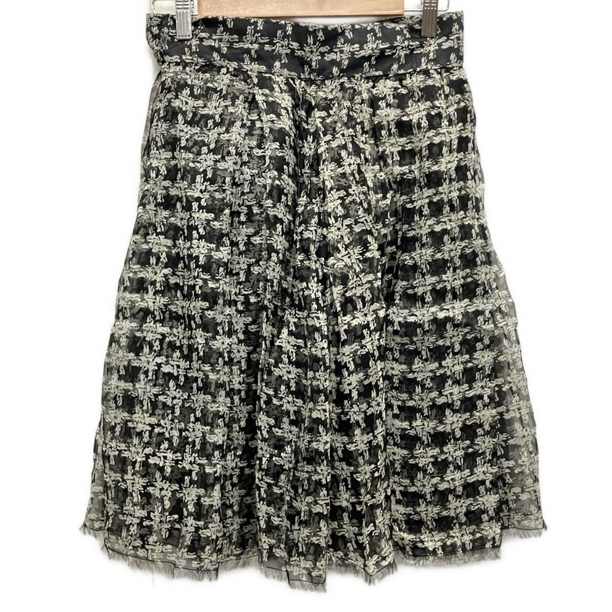 CHANEL シャネル スカート サイズ38 M レディース - P37603 黒×アイボリー