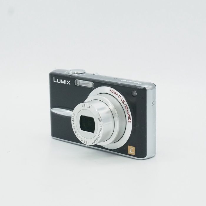 【✨美品✨】Panasonic DMC-FX30 コンデジ 平成レトロ パナソニック LUMIX DMC-FX30 レトロデジカメ オールドコンデジ ②