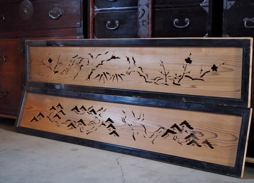 松 橋 寺院 彫刻欄間 透かし建具 2枚セット 骨董品 ガラス張り 古家具