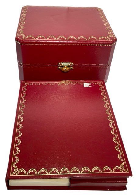Cartier 赤 レザー ボックス　時計ボックス　カルティエ Cartier カルティエ 赤 時計 ボックス ケース 箱