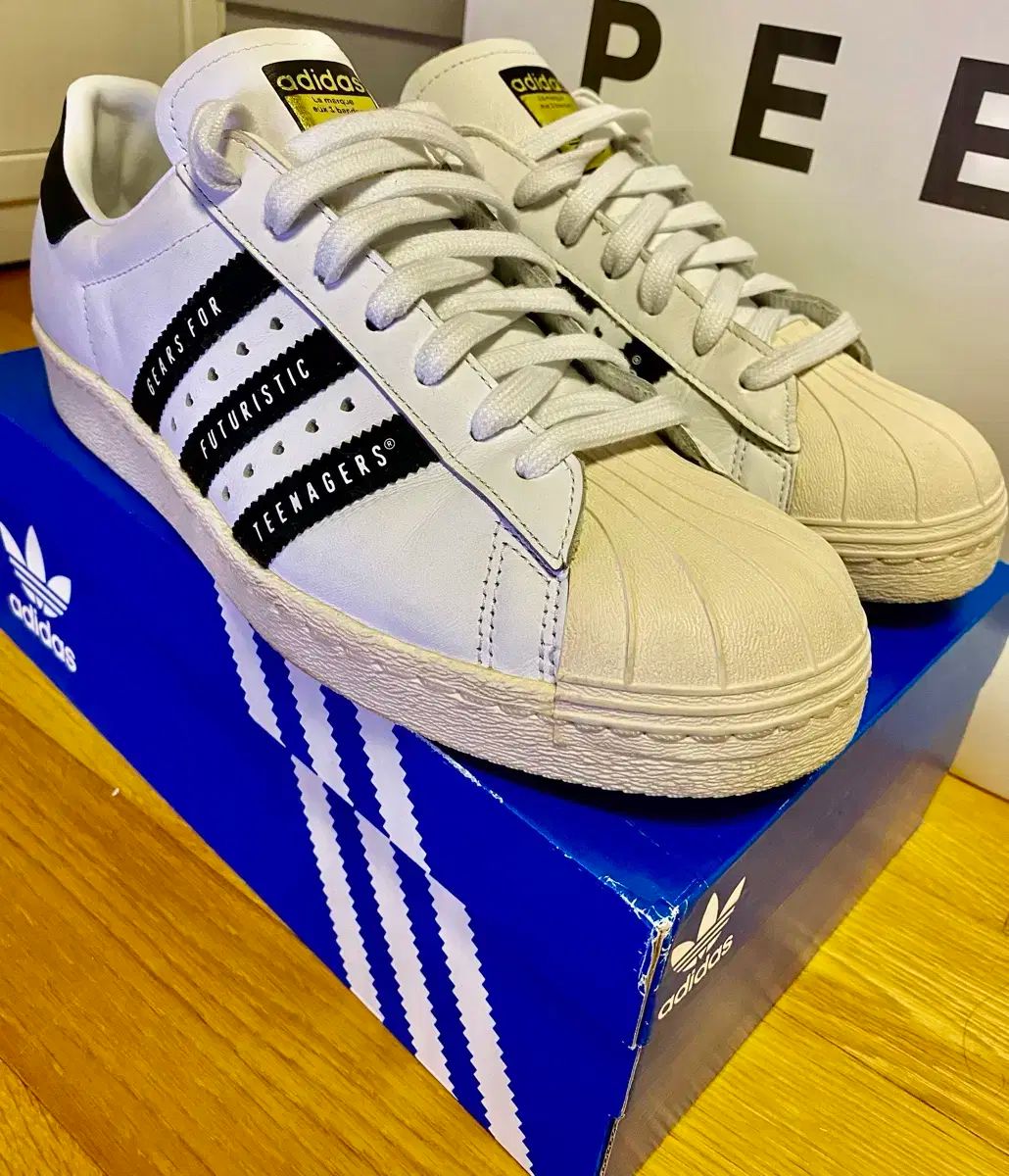 ヒューマンメイド スーパースター アディダス ヒューマン メイド