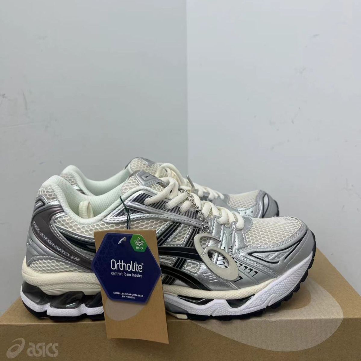 新品未使用 アシックス Asics Gel-Kayano 14 スニーカー