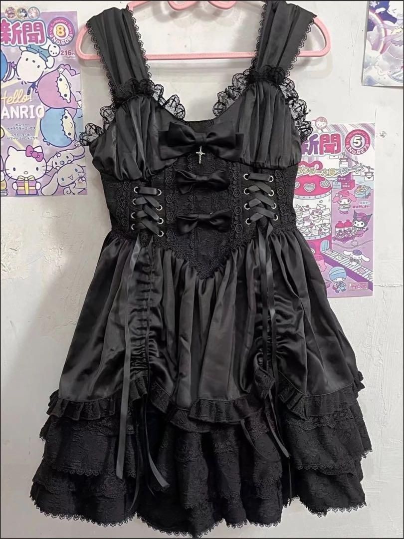 セットアップ地雷系ゴシックロリータフリル付き黒