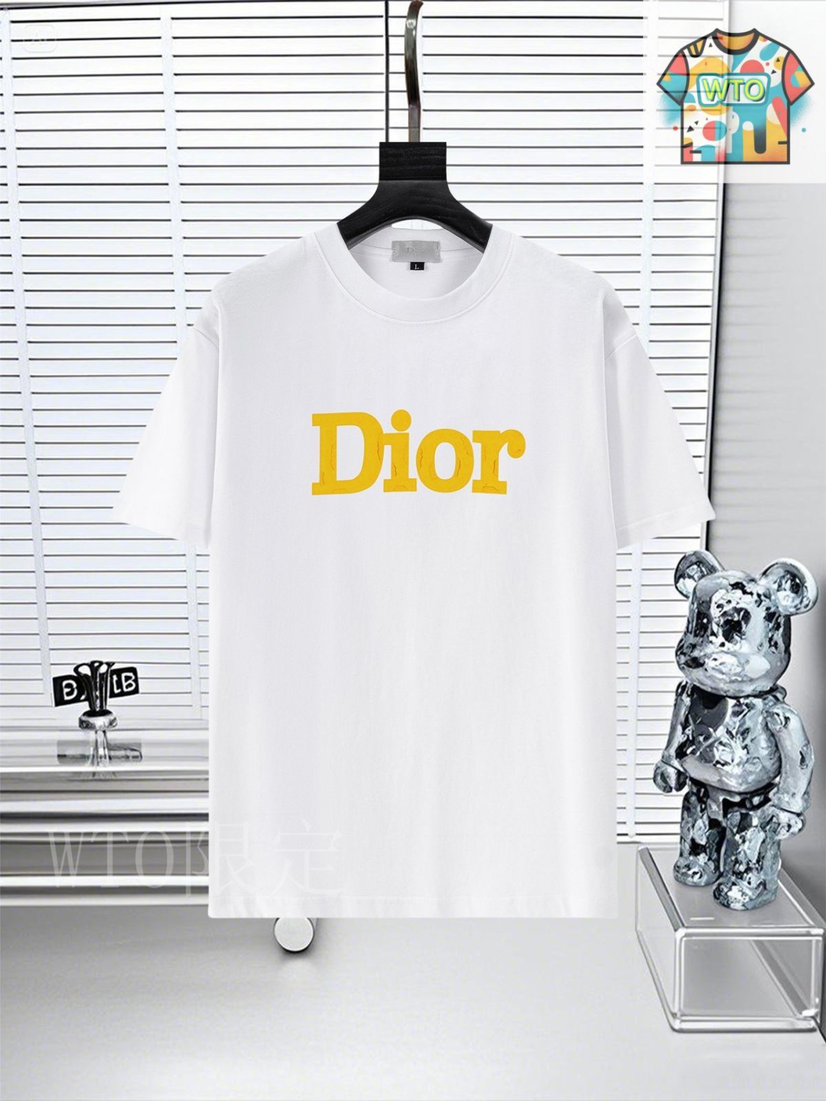 【バックプリントがお洒落に映える☆】DIOR Tシャツ 大特価】2色展開 DIE FOR DIOR フロントロゴ Tシャツ 半袖