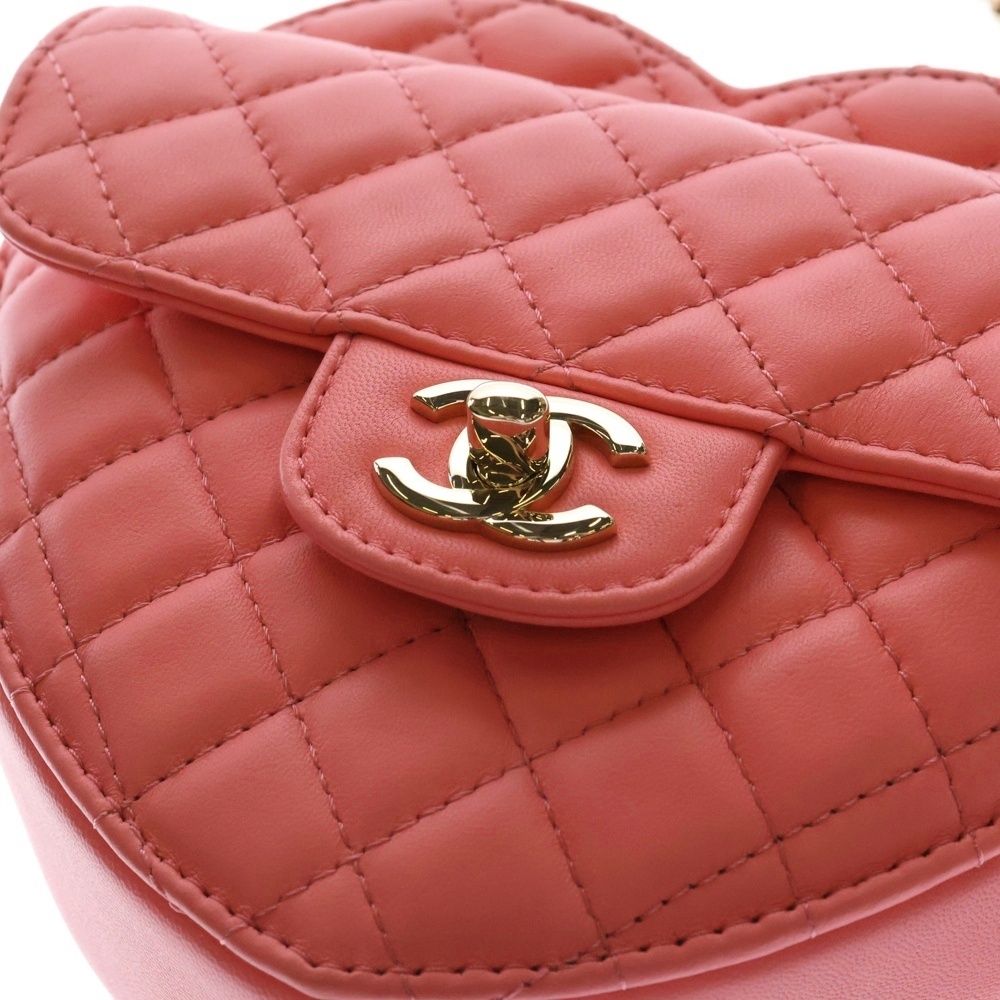 CHANEL (シャネル) マトラッセ ハート チェーンショルダーバッグ
