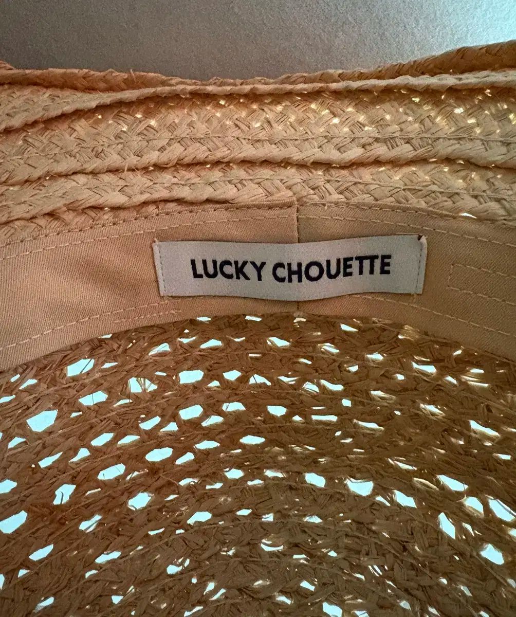 LUCKY CHOUETTE ラフィアハット 新品) ラッキーシュエット ラフィア 帽子 - メルカリ