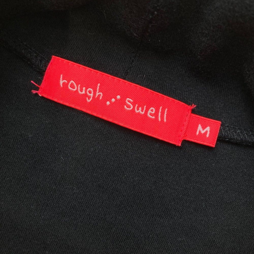 サイズ：M ROUGH&SWELL ラフアンドスウェル 2023年モデル 裏起毛 ハイネック 長袖Tシャツ  ブラック系 [240101418405] ゴルフウェア レディース ストスト サイズ：M ROUGH&SWELL ラフアンドスウェル 2023年モデル