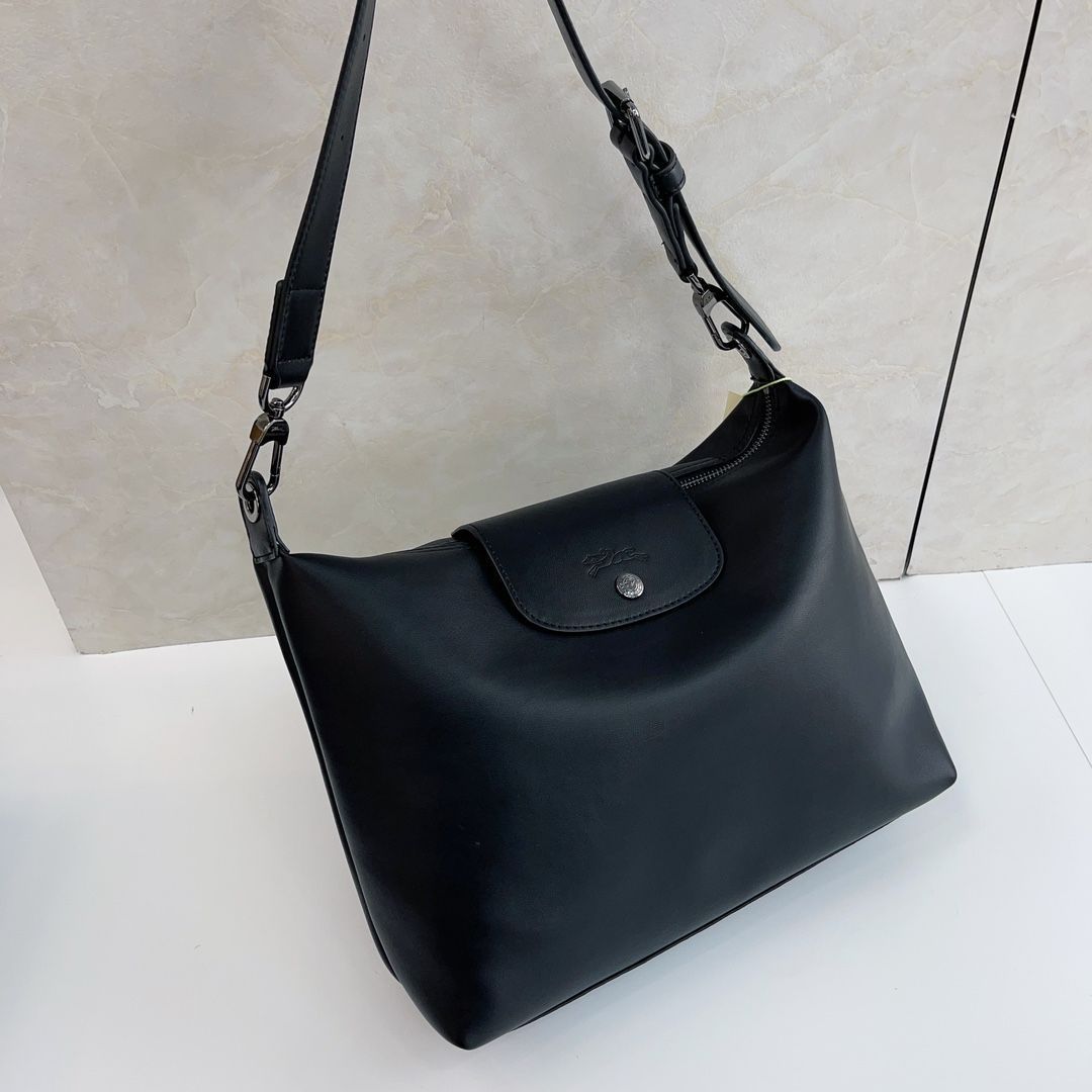 ⭐新品未使用 ⭐LONGCHAMP ホーボーバッグ Hobo レディースショルダーバッグ#ブラック