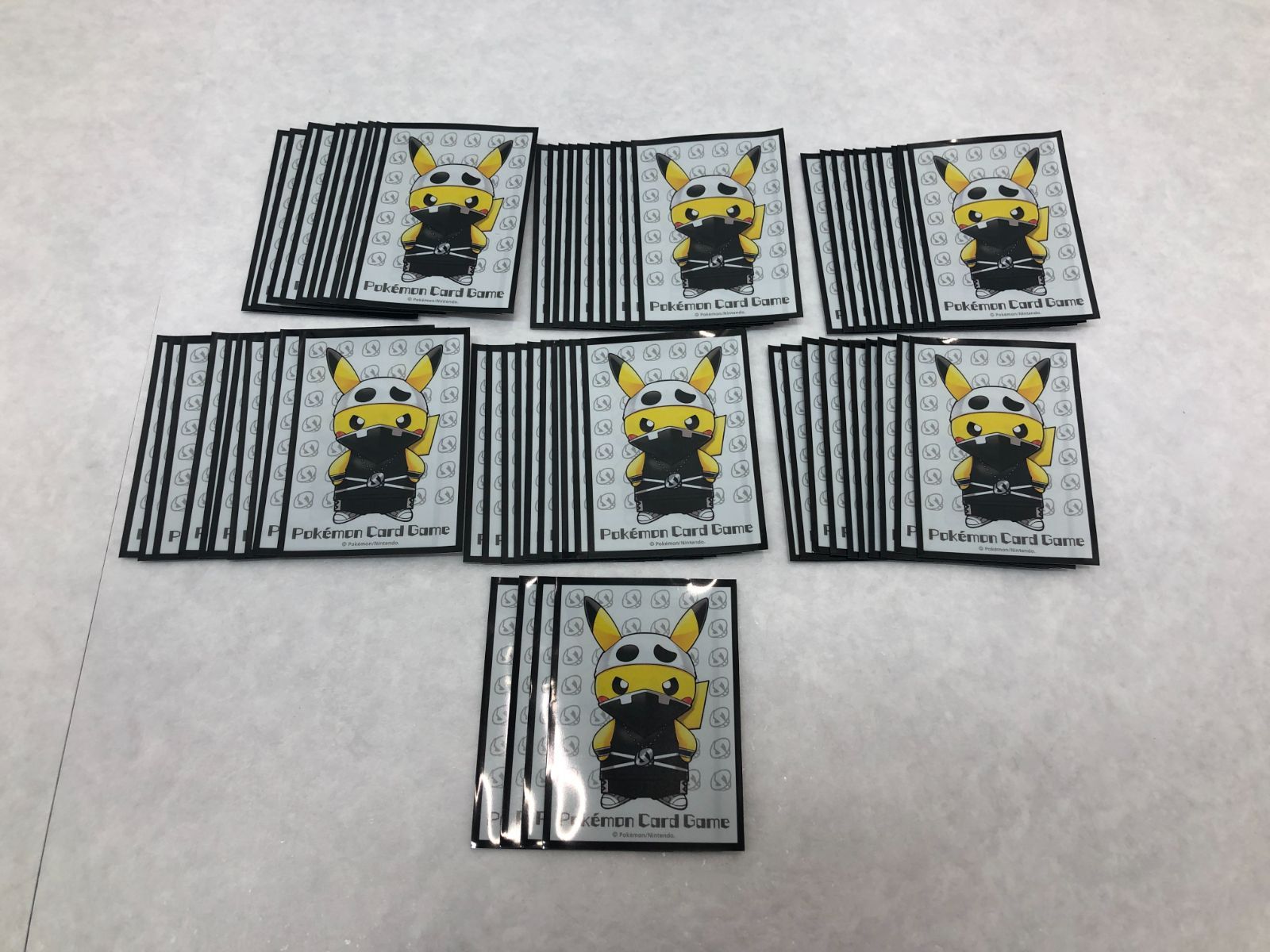 ポケモンカード 団員ごっこピカチュウ スカル団 スリーブ 開封品