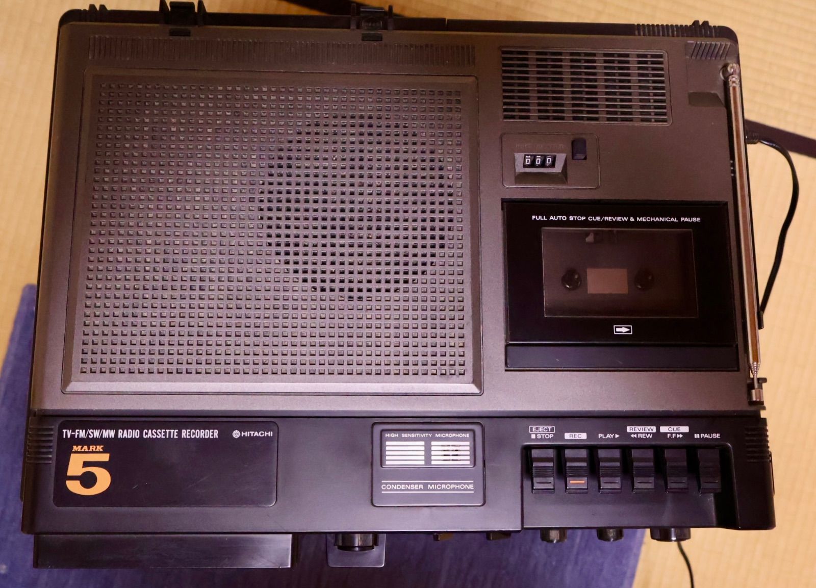 日立 HITACHI テレビ付きラジカセ K-59 通電OK 砂嵐表示可 カセット