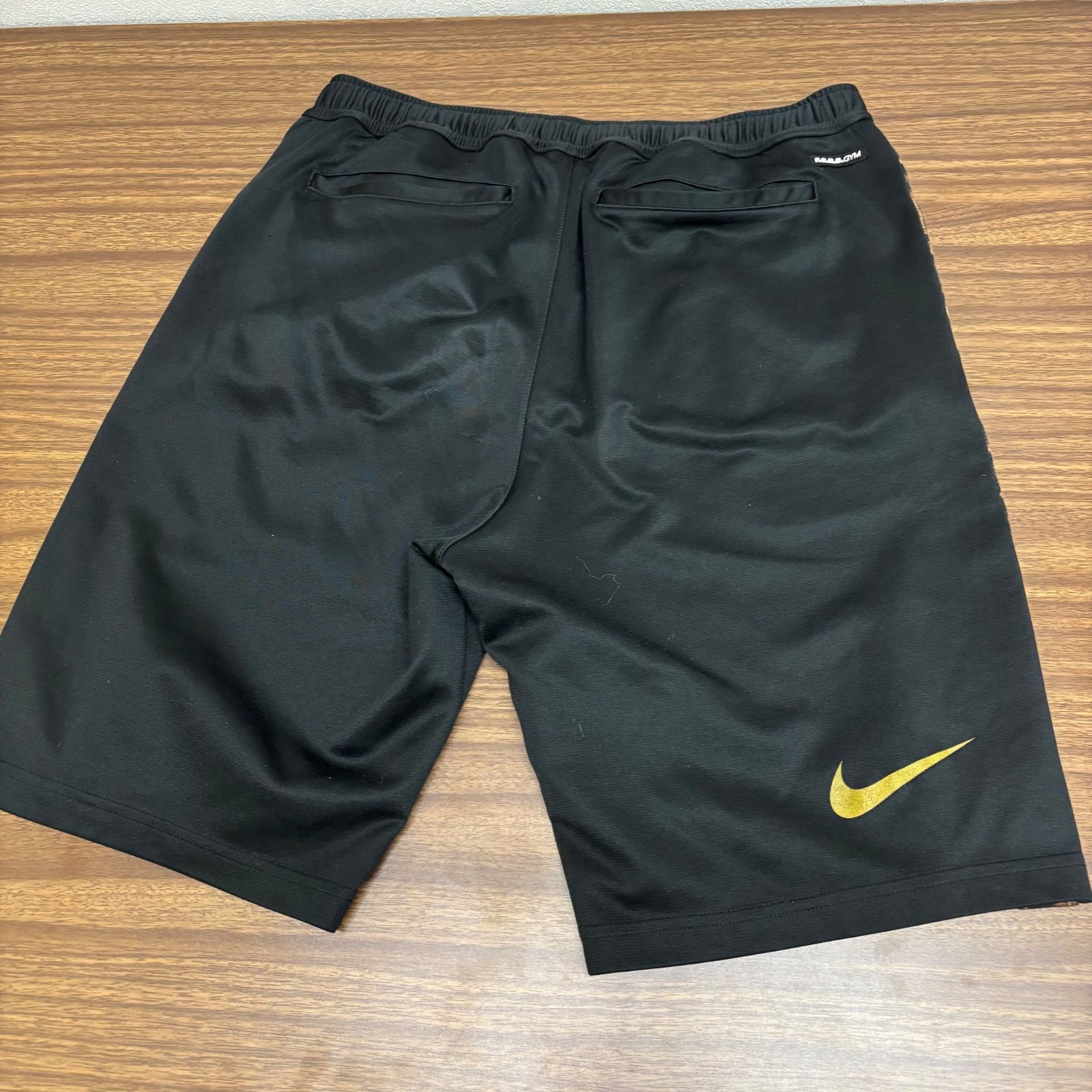 【美品】セットアップ　Nike× F.C.R.B M 黒 レオパード柄 F.C.R.B.（レオパード ・ ジャージ）のフリマアイテム一覧