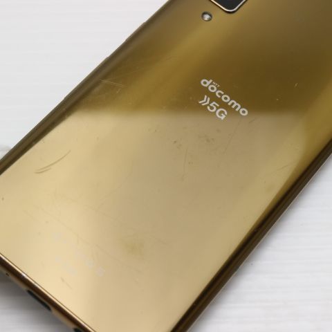 富士通 - 新品同様 F-52A arrows NX9 ゴールド Amazon | 【整備済み品】 arrows NX9 F-52A ゴールド docomo版