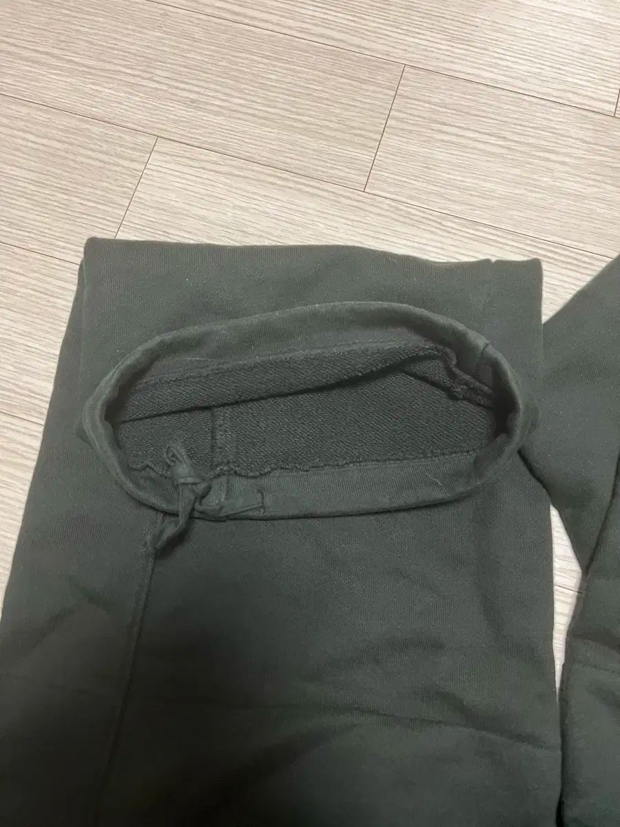 EE GARMENT