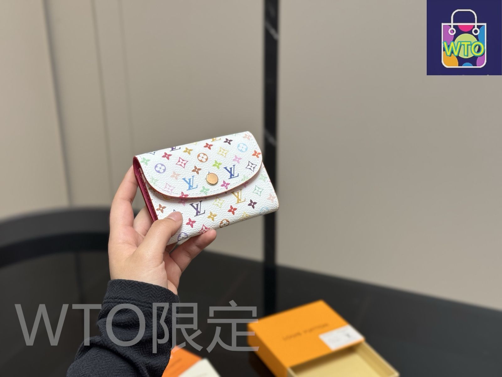 紺　ロエベ　名刺入れ　カードケース　リネン　アナグラム 紺 ロエベ 名刺入れ カードケース リネン アナグラム LOEWE