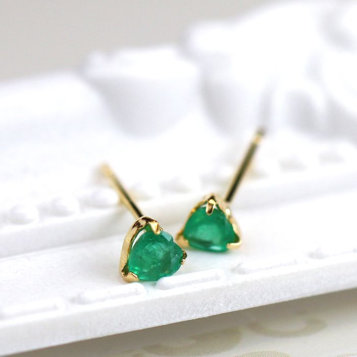 人気の福袋 売れ筋がひ新作 新品 未使用 18金 エメラルド ピアス ハート 一粒 ファーストジュエリー 宝石 かわいい ピアス 両耳用 Inspektorat Gorontaloprov Go Id Inspektorat Gorontaloprov Go Id