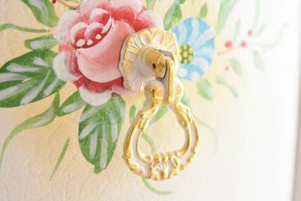 ガラス天板付き