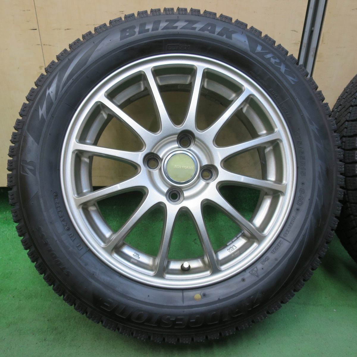185/65R15 VRX バリ溝フリードノートブリジストン