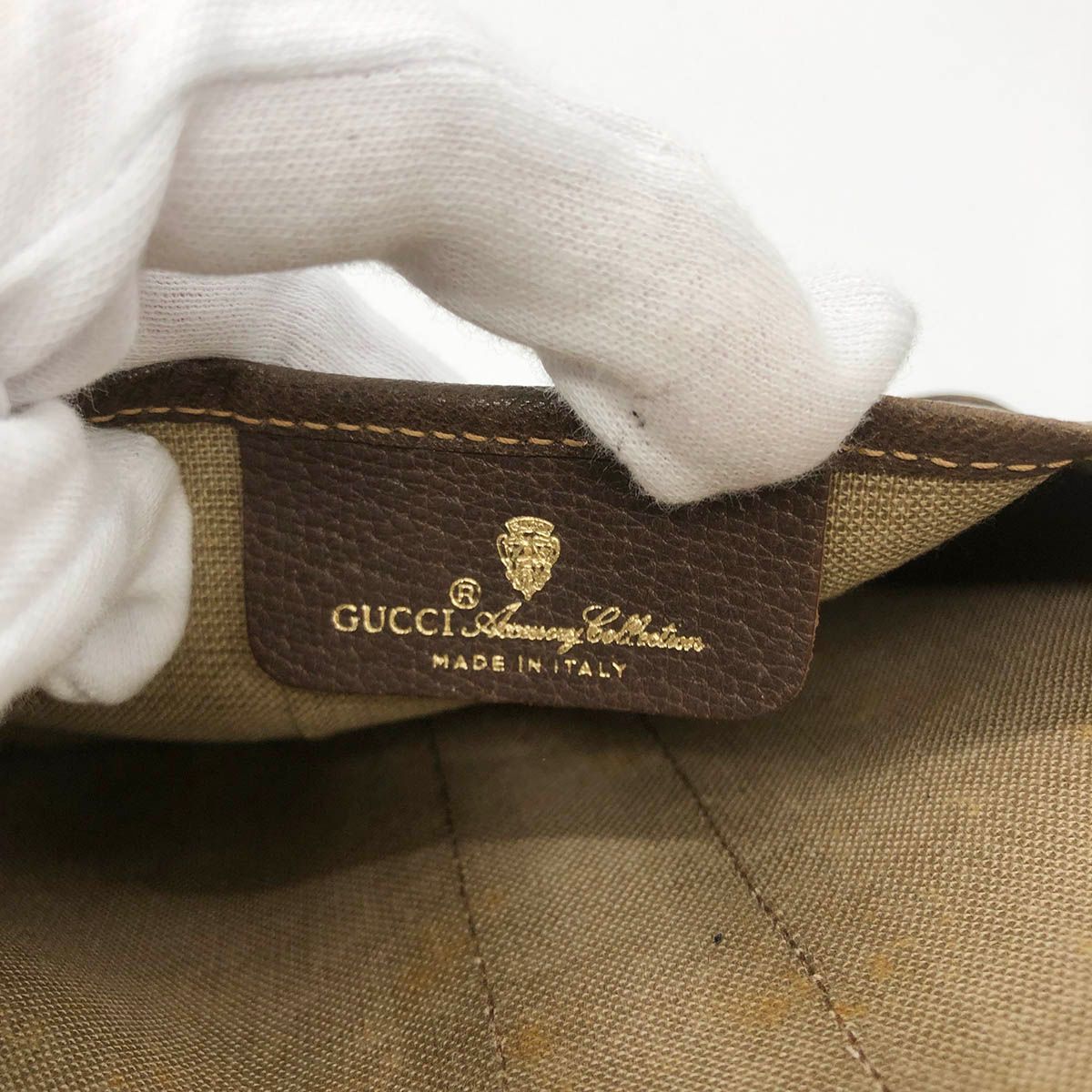 GUCCI グッチ 89・01・021 オールドグッチ シェリーライン ポーチ