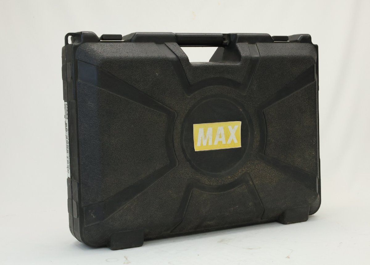 MAX