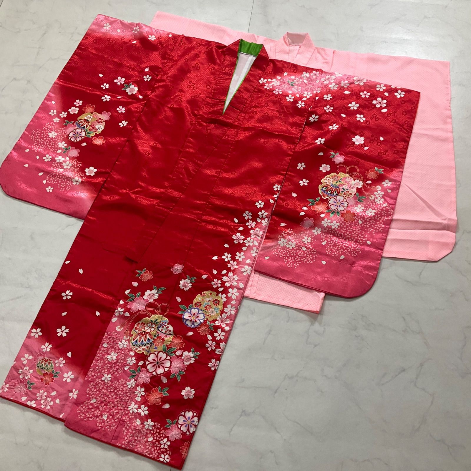 ◆kimono+one◆7歳くらい用◆未使用同然◆子供着物◆七五三◆袷◆D&C山菱◆伊達襟◆襦袢付き◆美品◆裄58肩丈128.5◆七五三お詣り◆女の子着物◆こどものひお正月卒業式十三詣り◆G189 人気・おすすめ｜使いやすい・旅行におすすめ 品質保証 全国発送