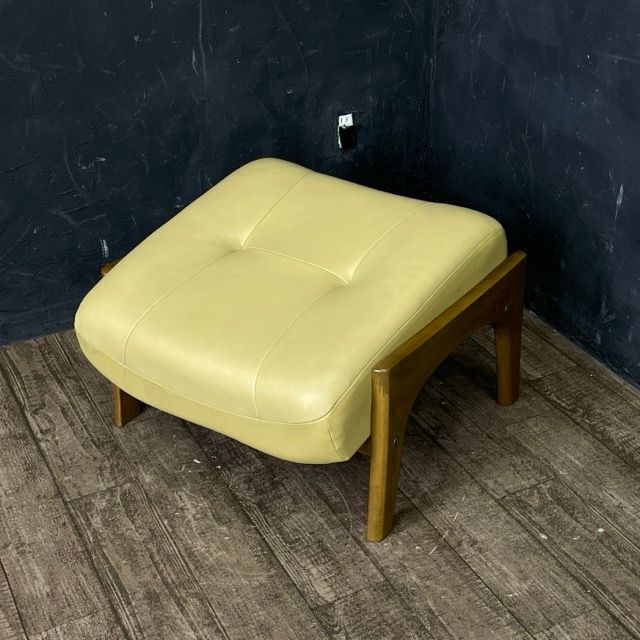 カリモク オットマン 【中古】 本革張り モダン ベージュ