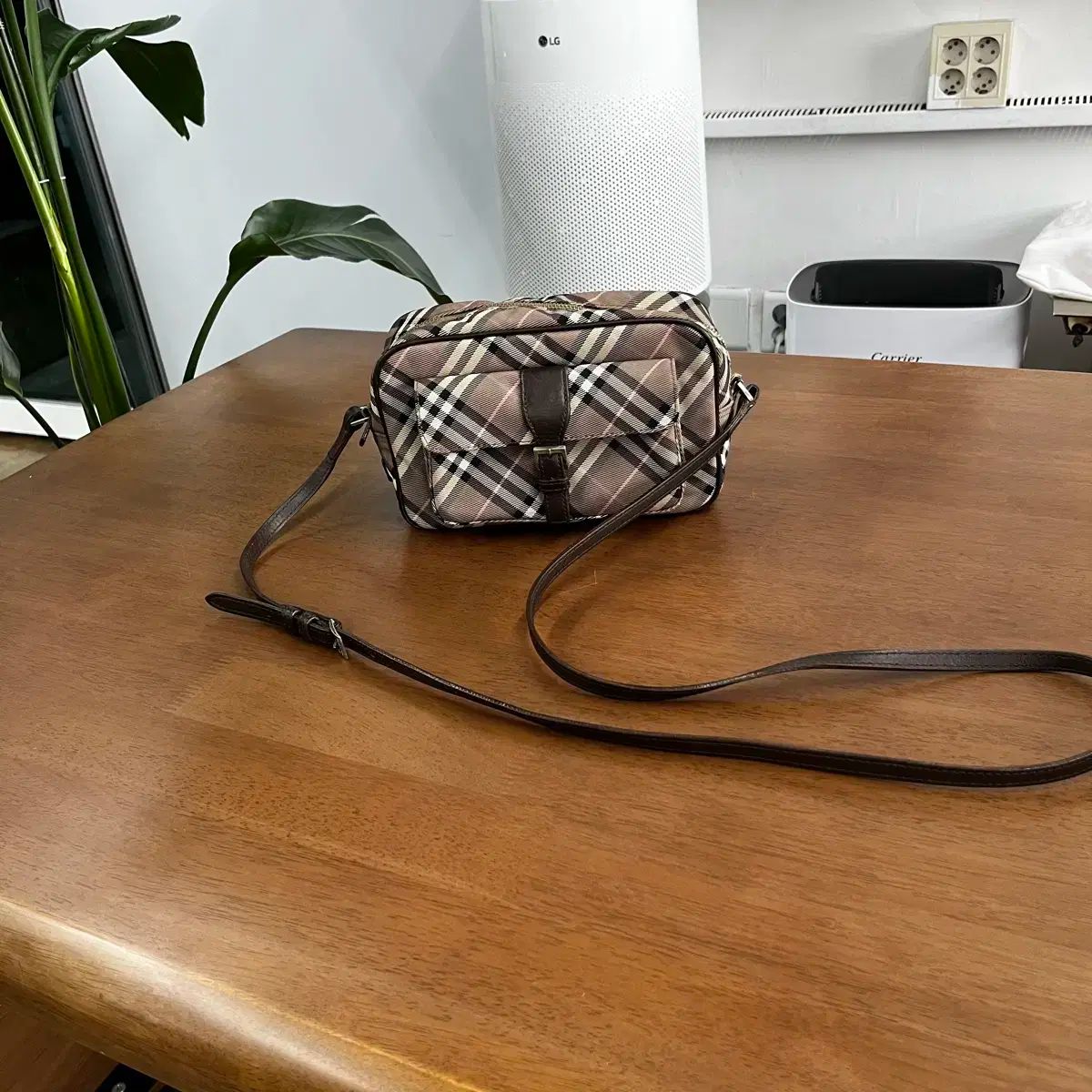 Burberry バーバリー ブルーラベル クロスバッグ