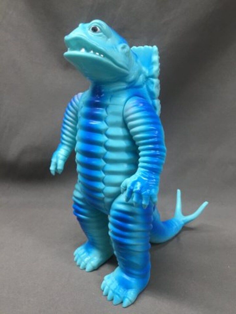B-CLUB ブルマァク 復刻版怪獣シリーズ ケムラー 水色 B-CLUB ブルマァクの復刻版怪獣シリーズ ケムラー 水色成型 B-CLUB