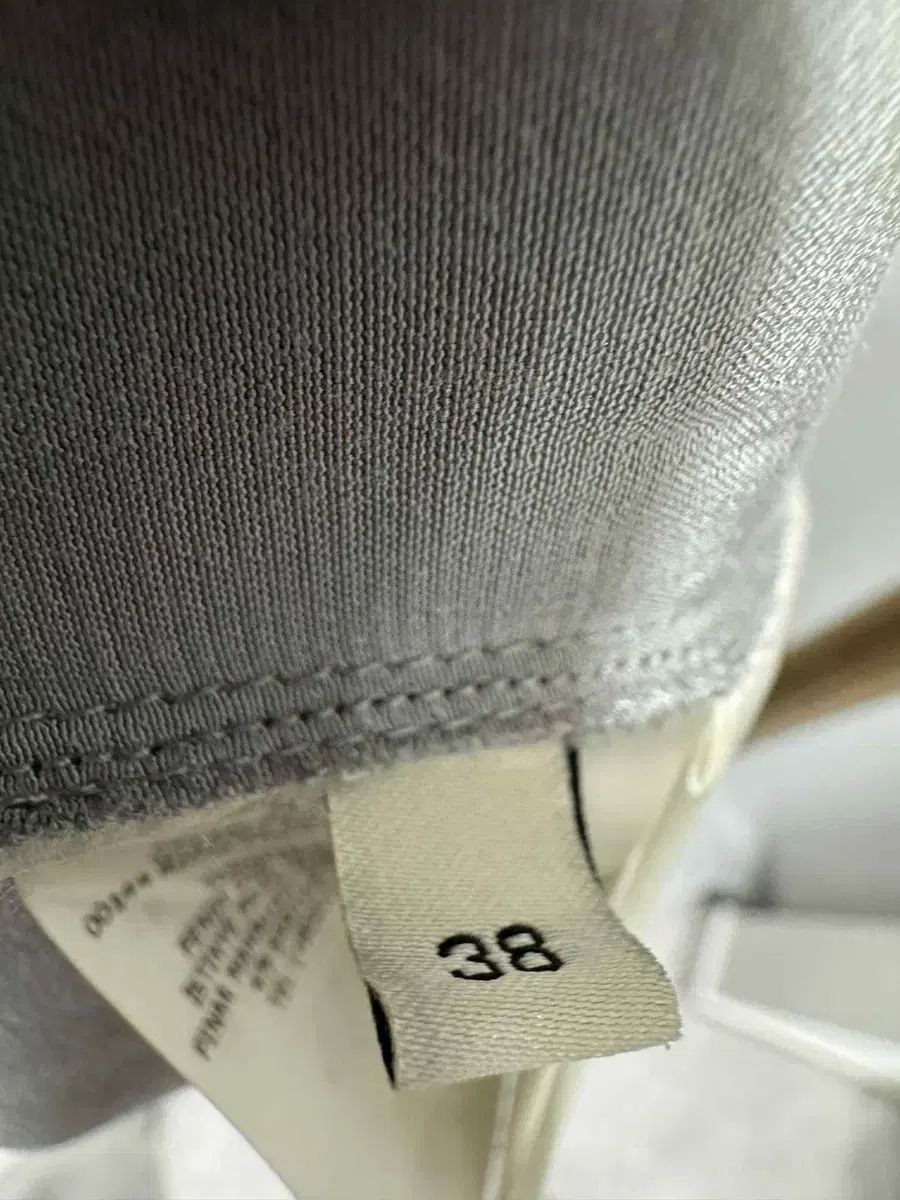 FENDI フェンディ サテン スカート 38 サイズ GULLKHAN_COM