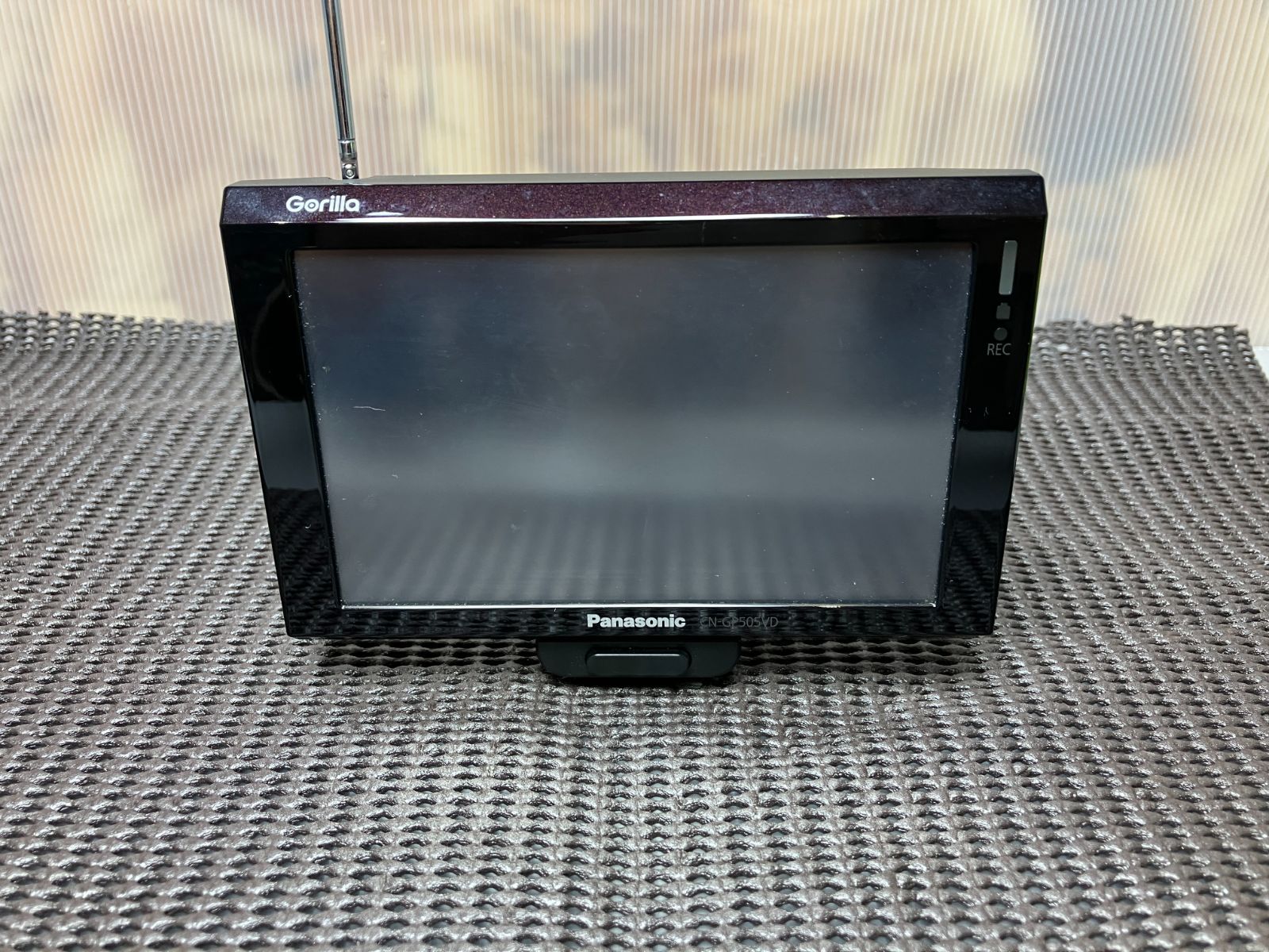 □Panasonic GORILLA CN-GP505VD ポータブルカーナビ□ - メルカリ