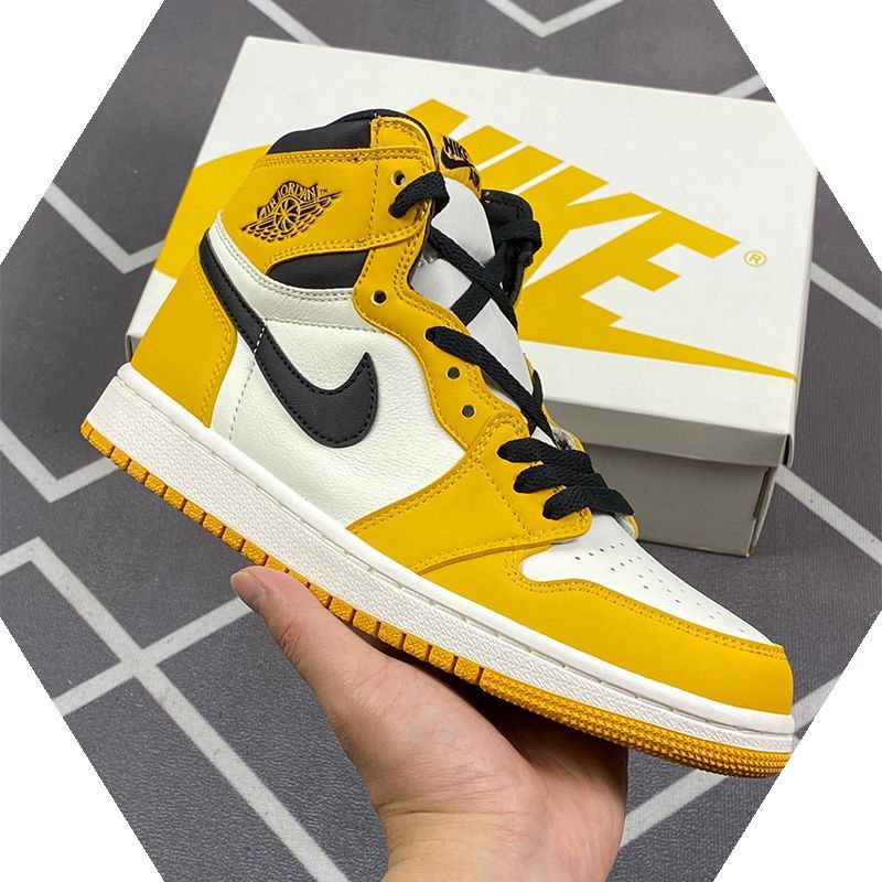 本日の新品は未使用です Nike Jordan Air Jordan 1 High OG 