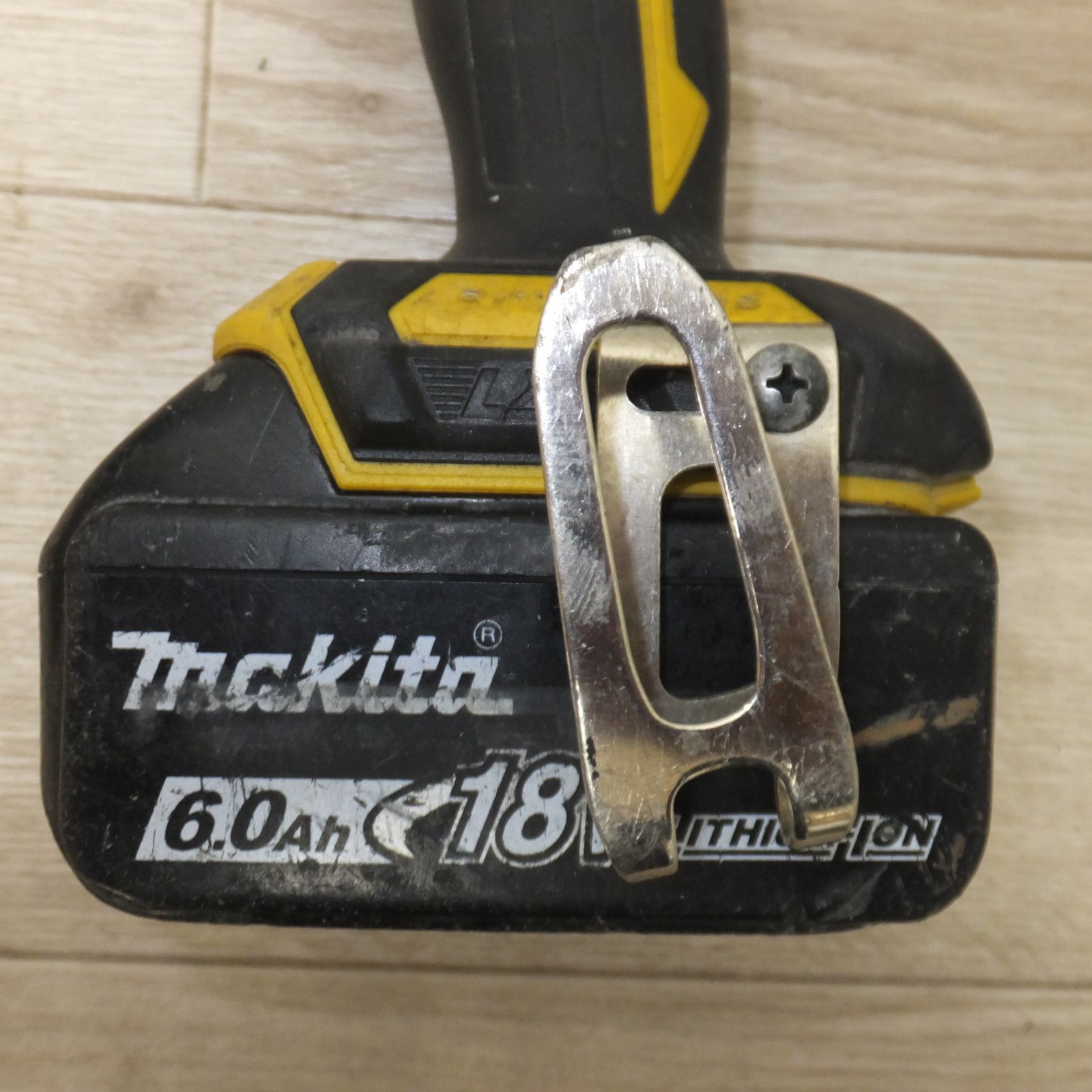 バッテリ BL1860B