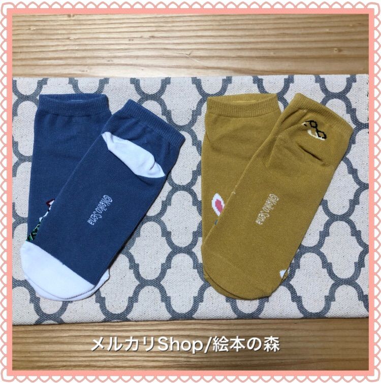 メルカリshops 名作絵本 人気シリーズ レディース靴下