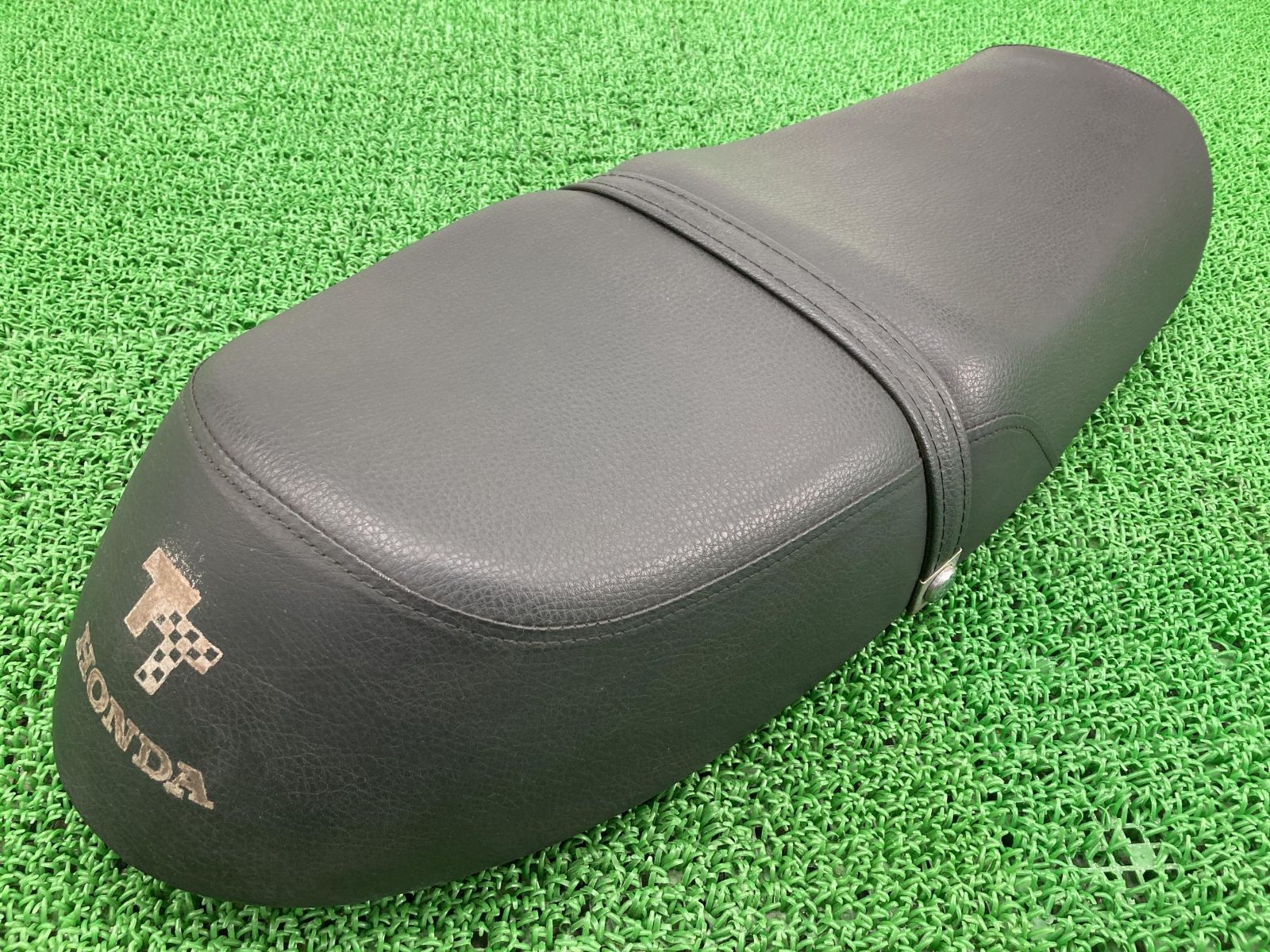 GB400TT シート ホンダ 純正 中古 バイク 部品 希少品 GB500TTにも