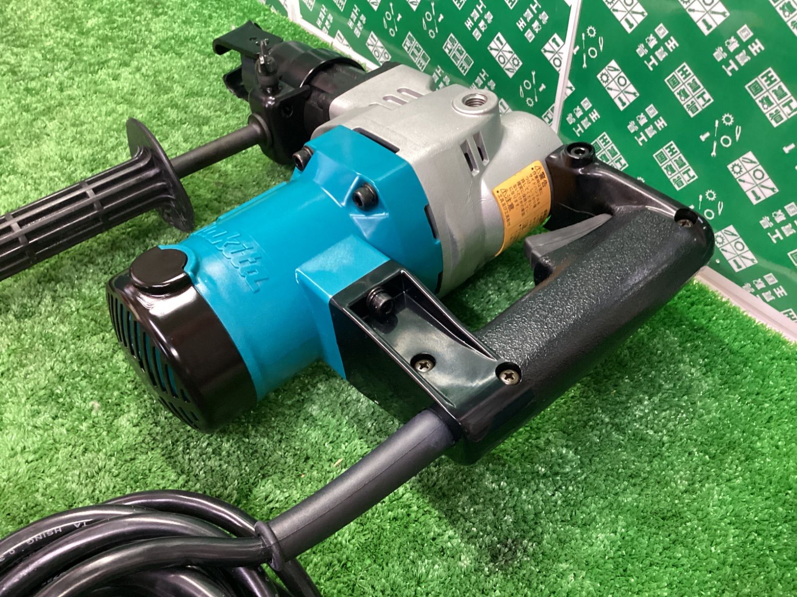 マキタ 35mmハンマードリル (六角シャンク) HR3520 / IT6IDJR1304M マキタ 35mmハンマードリル (六角シャンク) HR3520 / IT6IDJR1304M