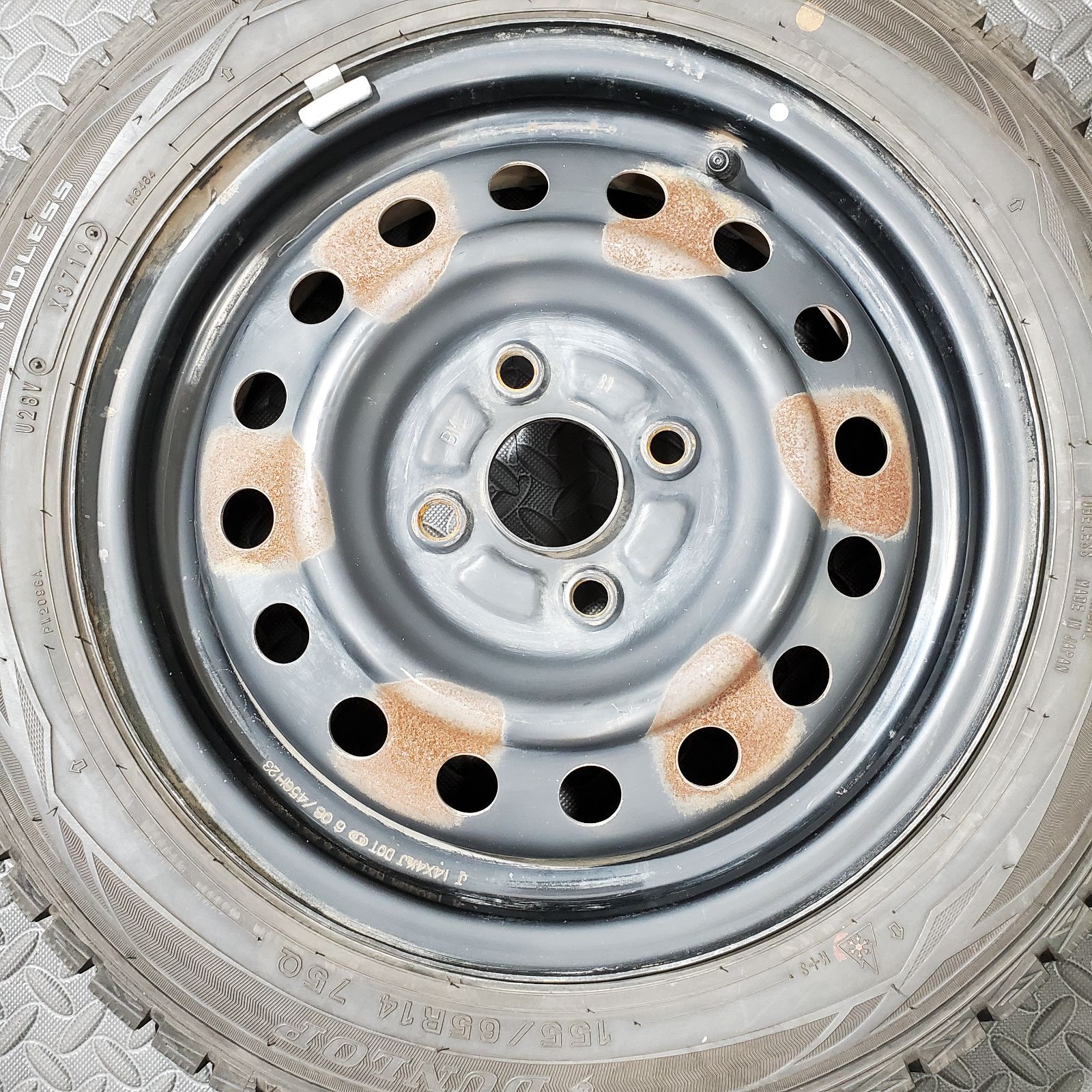 19年製 155 65R14 ダンロップ ウィンターマックスWM01 ダイハツ タント ムーヴ ミラ スタッドレスタイヤ 1049R