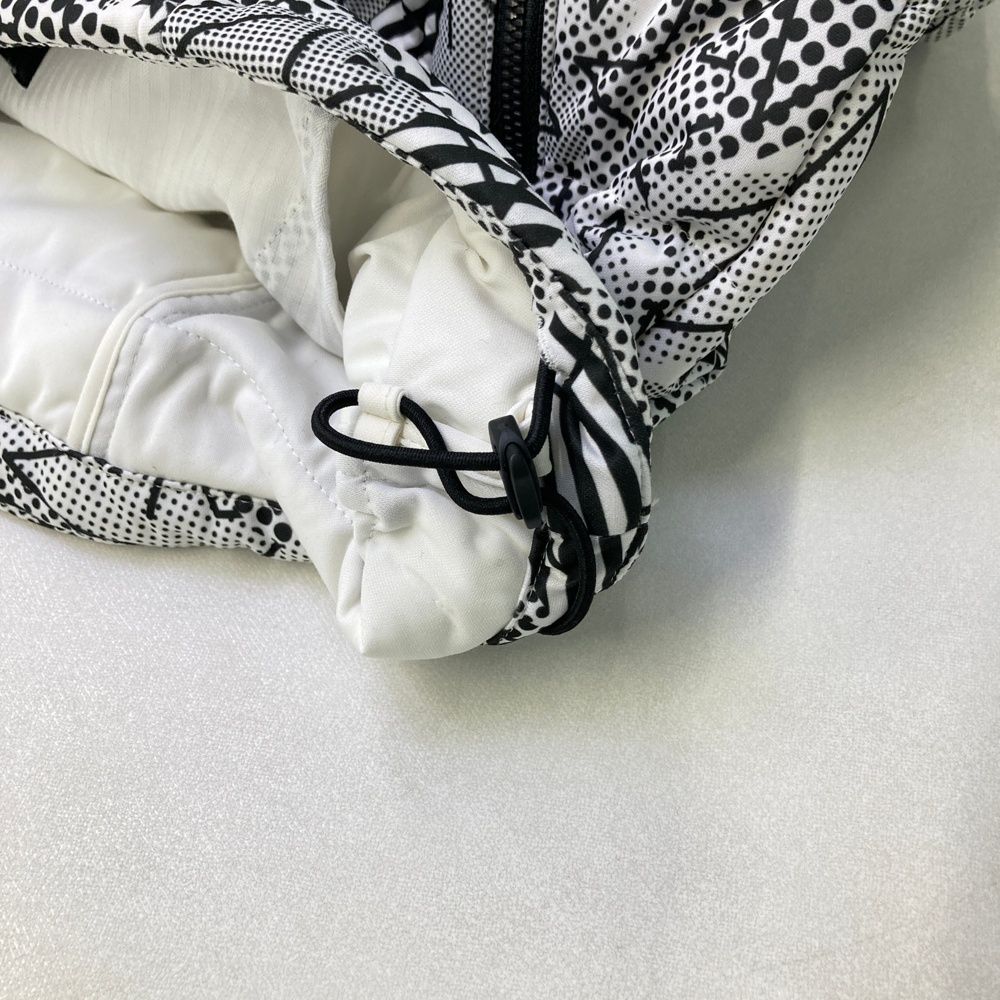 総柄 ホワイト系