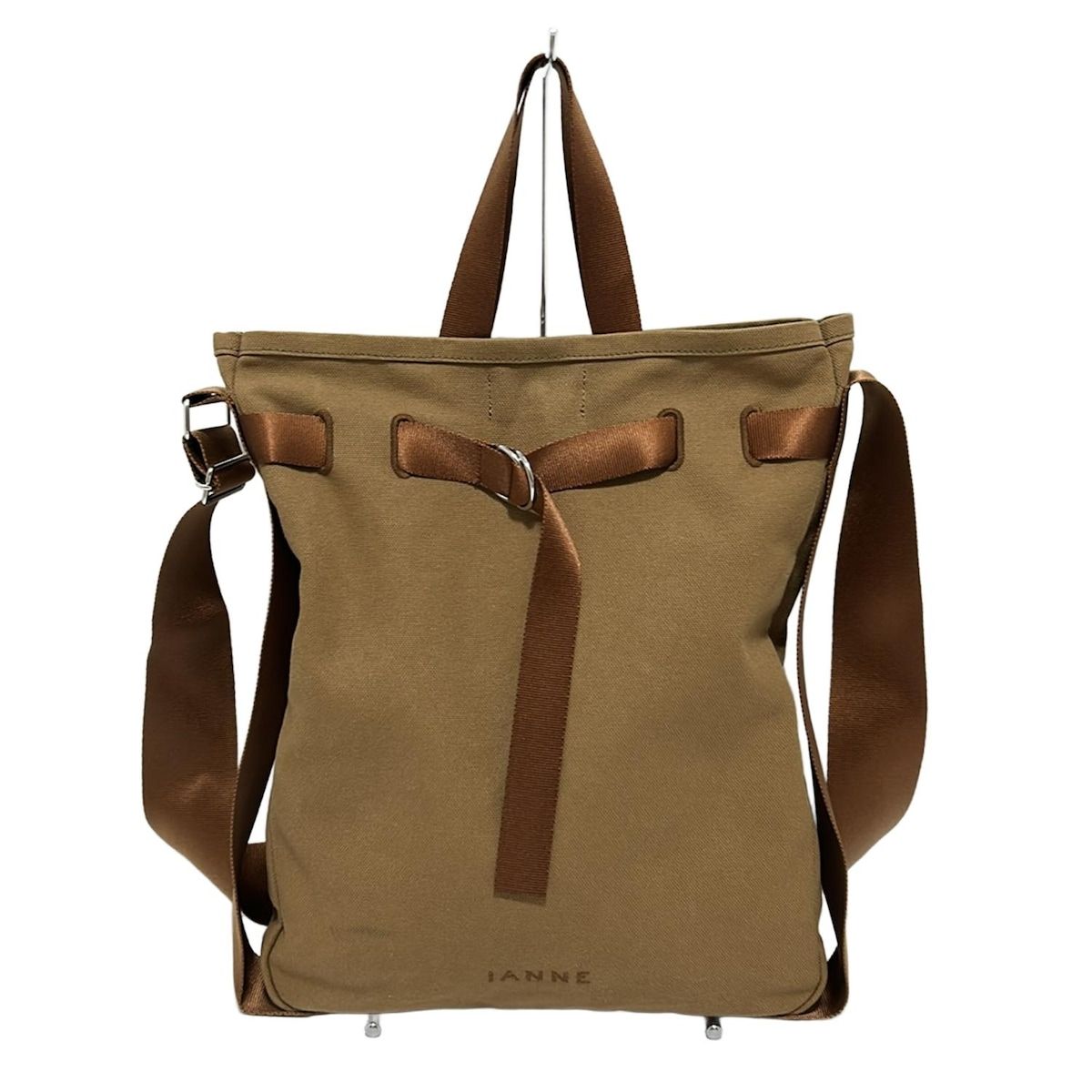 イアンヌ　IANNE　2Wayショルダーバック IANNE イアンヌ 2way ハンドバッグ ショルダーバッグの通販 by