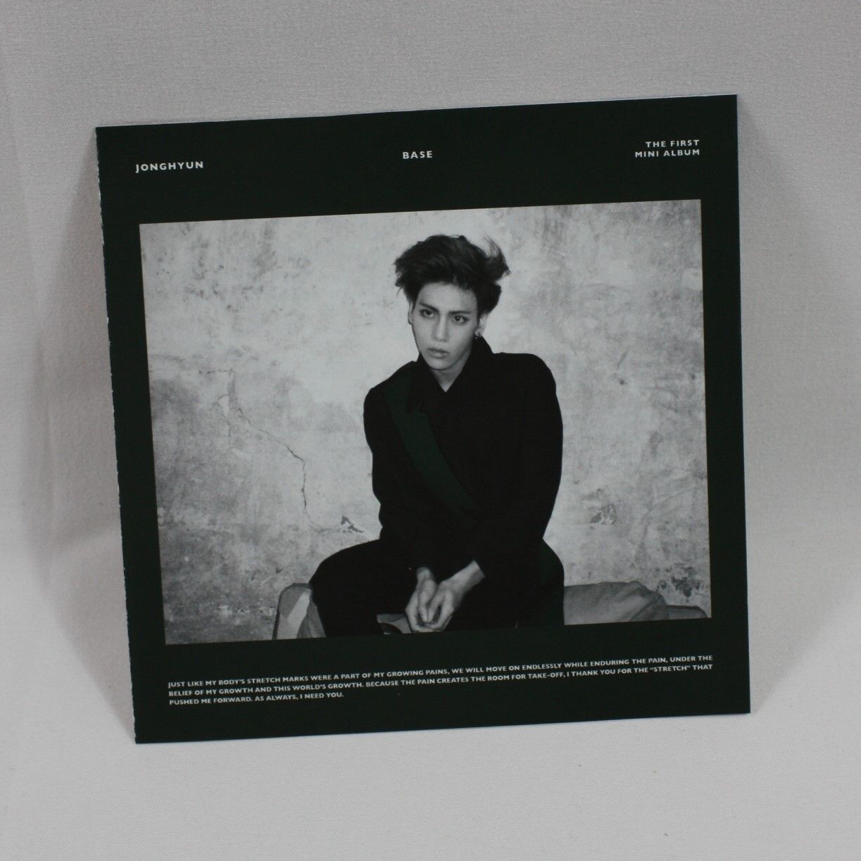 SHINee ジョンヒョン JONGHYUN BASE 白 黒 黒 SHINee ジョンヒョン BASE SHINee ジョンヒョン base 新品未