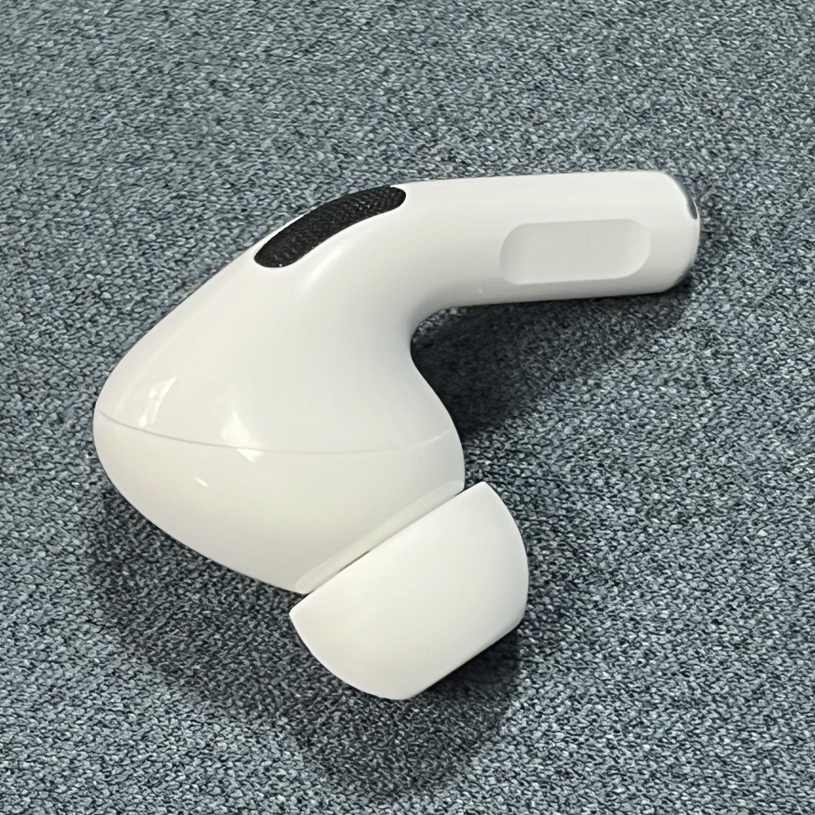 AirPods Pro (第1世代) 左耳（L片耳）のみ 新品 Apple - メルカリ